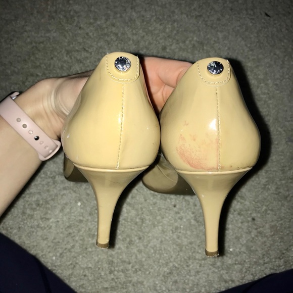 Michael Kors nude heels size 9 - Picture 5 of 6